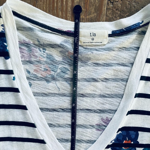 Anthropologie Wayfaring Tee Size XS - Picture 7 of 9